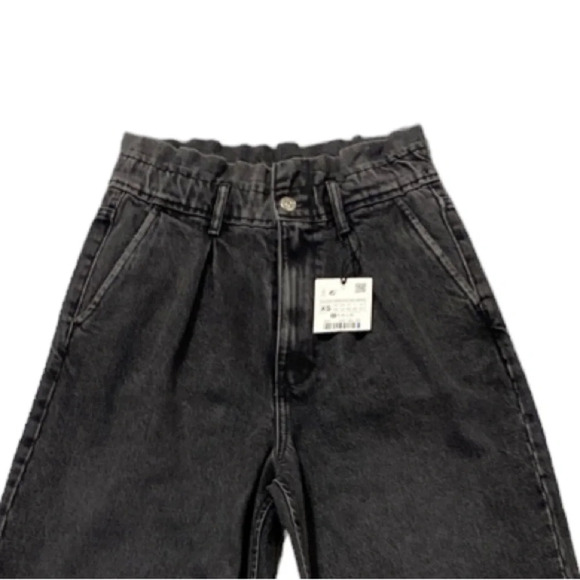 Zara NEW Black Wash High Rise Paper Bag Pleated Slouchy Tapered Mom Jeans Sz. XS - Picture 4 of 8